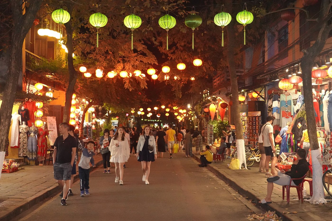 Hoi An Ancient Town lantern-lit streets at night