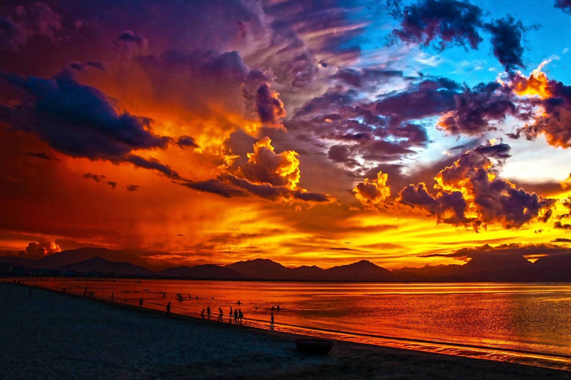 Da Nang 3-day itinerary plan beach city Dragon Bridge