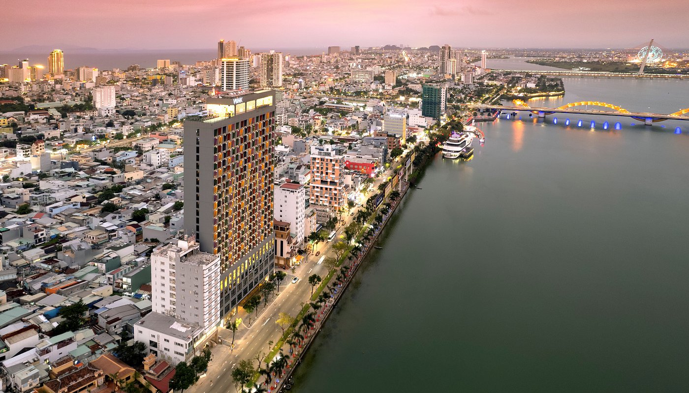 Wink Hotel Danang