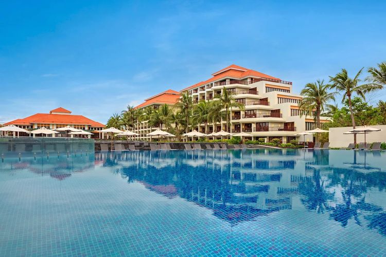 Luxury resort pool Da Nang beachfront