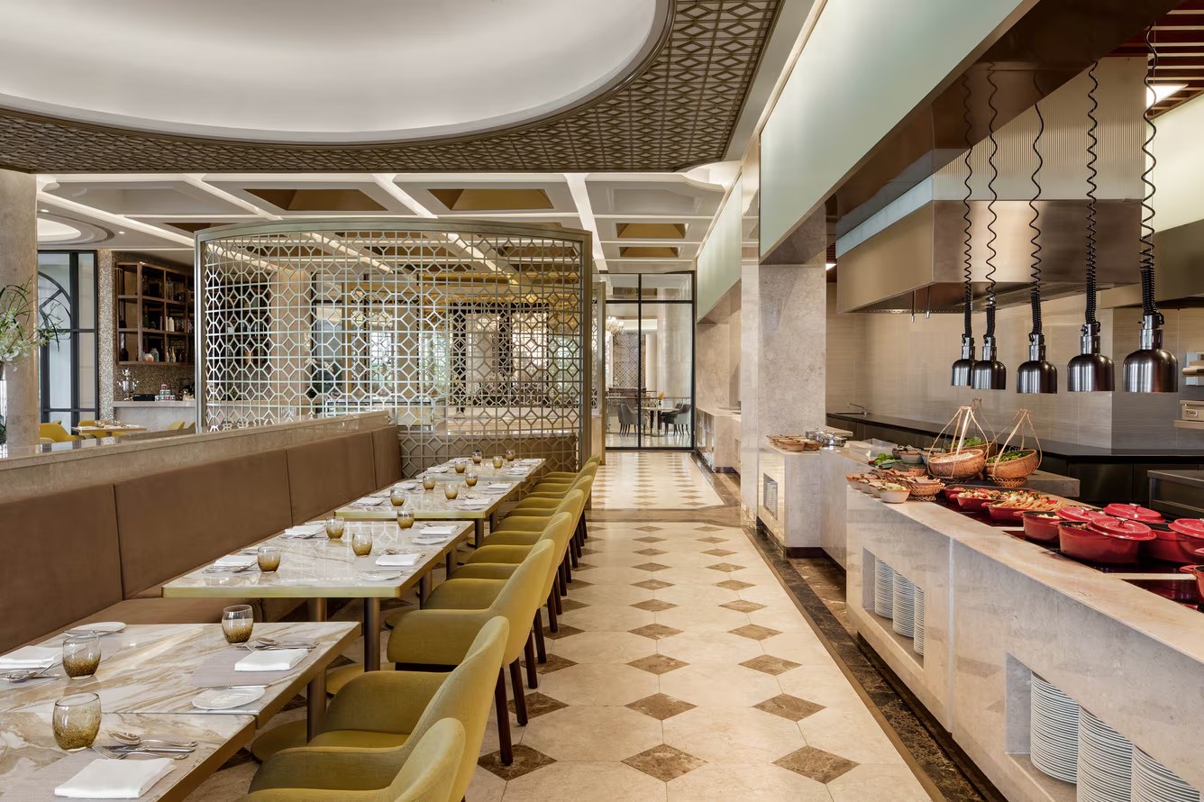 Sheraton Grand Danang Resort Market 39 restaurant and buffet interior